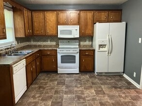 1705 Setter Rd in Clarksville, TN - Building Photo - Building Photo