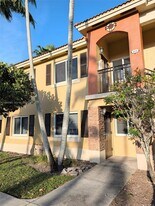 945 NE 33rd Terrace in Homestead, FL - Building Photo
