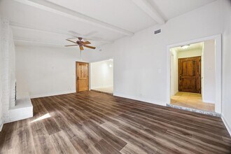 5103 Duval Rd in Austin, TX - Building Photo - Building Photo