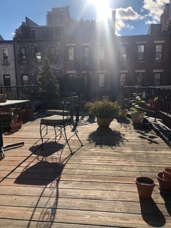 property at 40 W 76th St