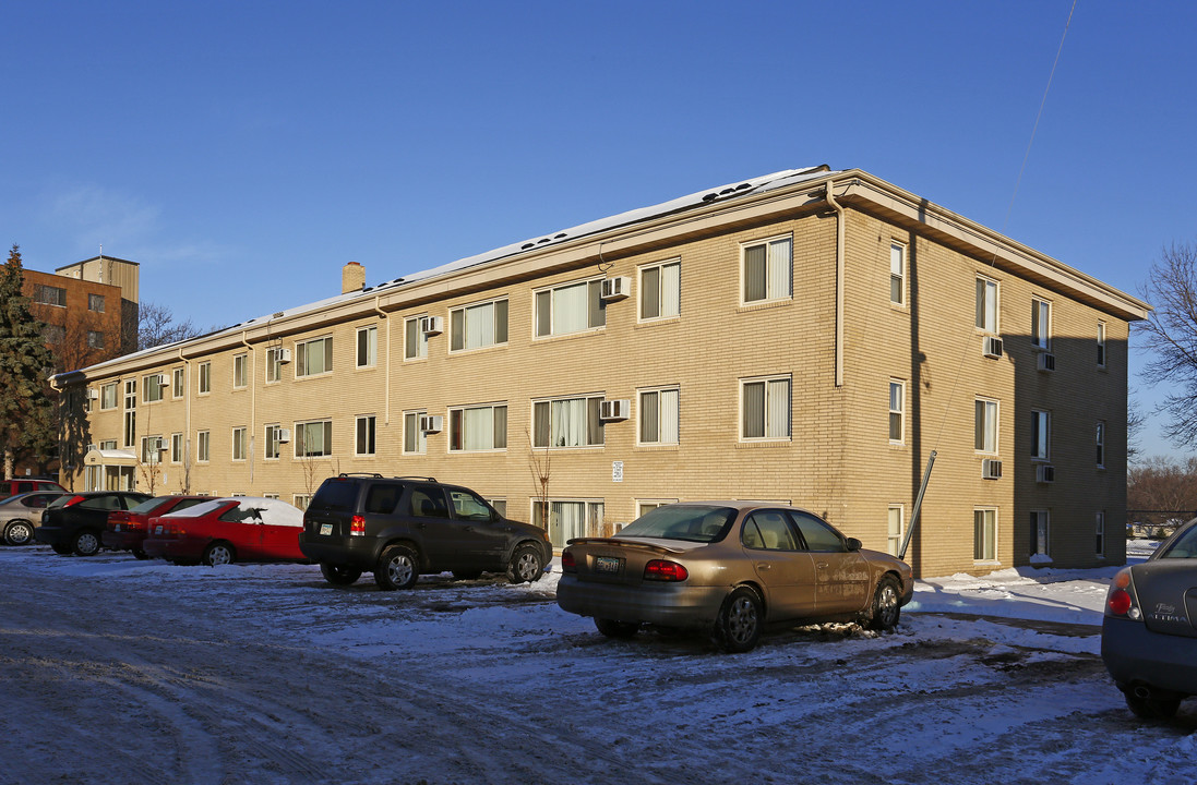 Como Villa Estates in St. Paul, MN - Foto de edificio