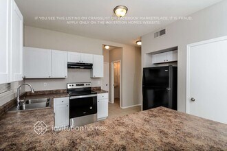8793 W Laurel Ln in Peoria, AZ - Building Photo - Building Photo