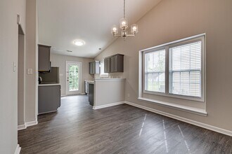 2723 Oasis Ln in Charlotte, NC - Building Photo - Building Photo