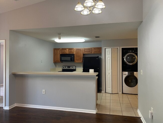 5101 Playpen Dr in Jacksonville, FL - Building Photo - Building Photo