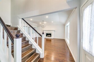 6611 Mimms Dr in Dallas, TX - Building Photo - Building Photo