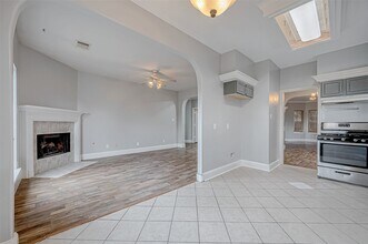 5214 Rustling Trails Dr in Katy, TX - Foto de edificio - Building Photo