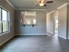 402 Red Robin St in Centerton, AR - Building Photo - Building Photo