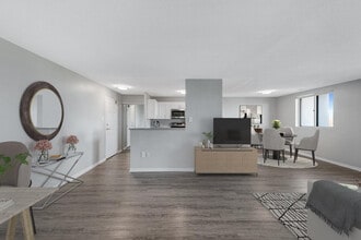 Kingswell Towers in London, ON - Building Photo - Building Photo