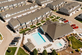 Haven Cove Townhomes in West Haven, UT - Building Photo - Building Photo