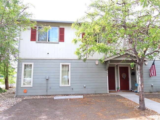 property at 582 E St