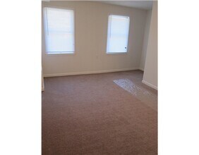 2834 Salisbury St in Pittsburgh, PA - Building Photo - Building Photo