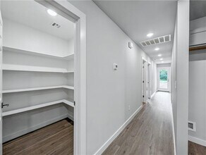 6402 NW Kathleen St in Bentonville, AR - Building Photo - Building Photo