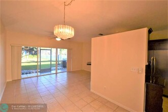 12167 SW 4th St in Pembroke Pines, FL - Building Photo - Building Photo