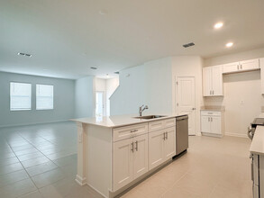 1776 Rider Rain Ln in Apopka, FL - Building Photo - Building Photo