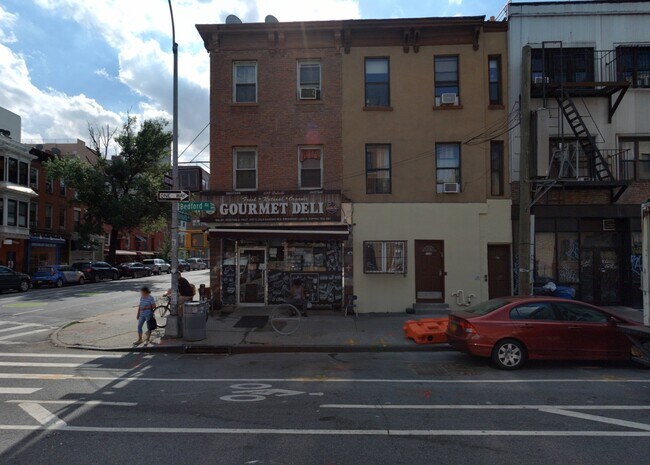 992 Bedford Ave