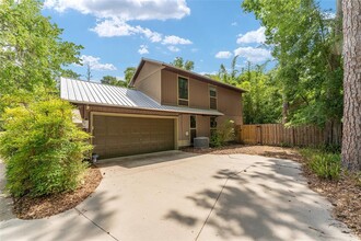 6632 NW 52nd Terrace in Gainesville, FL - Building Photo - Building Photo