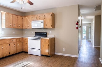 293 Executive Ave in Clarksville, TN - Building Photo - Building Photo