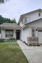 1054 Fox Ct in Colton, CA - Building Photo - Building Photo
