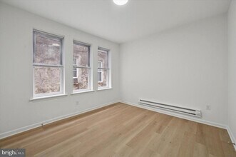 5431 Walnut St in Philadelphia, PA - Building Photo - Building Photo