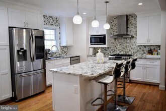 4103 Duvawn St in Alexandria, VA - Building Photo - Building Photo