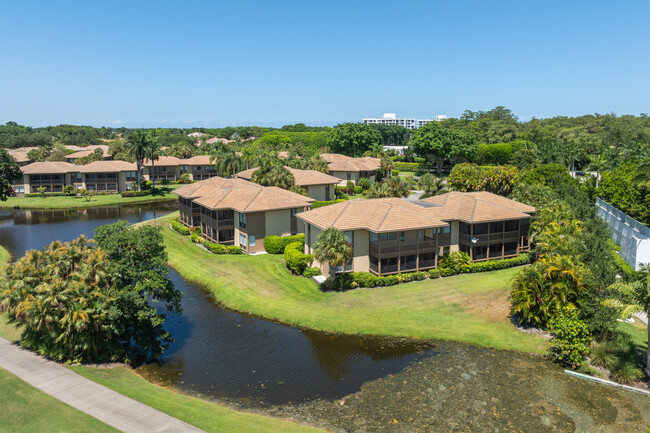 Arbor Lake at Boca West Condominiums in Boca Raton, FL - Building Photo - Building Photo