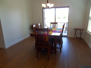 11013 Kirkoswald Rd in Austin, TX - Building Photo - Building Photo