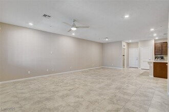 2409 Bellinzona Pl in Henderson, NV - Building Photo - Building Photo