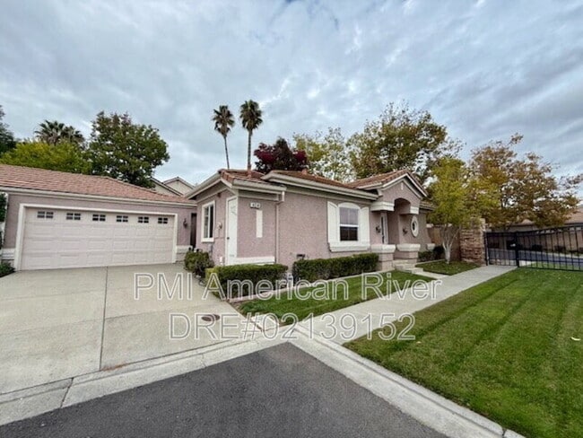 property at 424 Endberg Dr