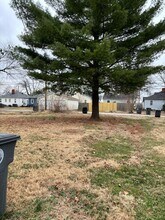 929 Stanley Ave in Evansville, IN - Building Photo - Building Photo