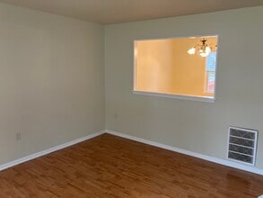 154 Bayshore Dr in Barnegat Township, NJ - Building Photo - Building Photo