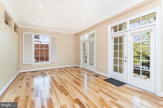 1023 N Royal St in Alexandria, VA - Building Photo - Building Photo
