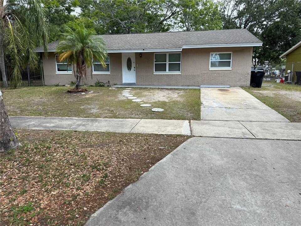 4609 Marbello Blvd in Orlando, FL - Building Photo