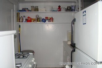 20 Chauncy St, Unit 10 in Cambridge, MA - Foto de edificio - Building Photo