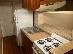 2040 W Hood Ave in Chicago, IL - Foto de edificio - Building Photo