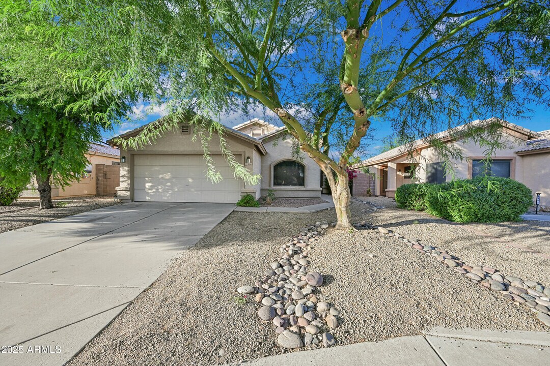 8666 W Mauro Ln in Peoria, AZ - Building Photo