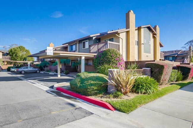 205 Westlake Dr in San Marcos, CA - Building Photo - Building Photo