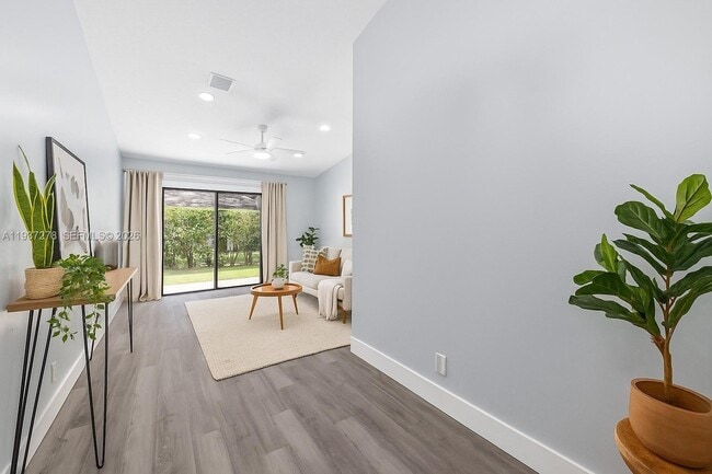 3639 NW 83rd Ln in Sunrise, FL - Building Photo - Building Photo