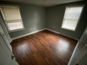 1026 W Rose St in South Bend, IN - Foto de edificio - Building Photo