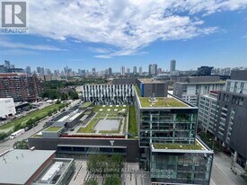 425 Front St E in Toronto, ON - Building Photo