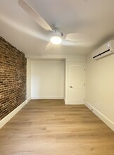 26 Bradlee Rd, Unit 2 in Medford, MA - Foto de edificio - Building Photo