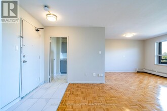 150-150 Culford Rd in Toronto, ON - Building Photo - Building Photo
