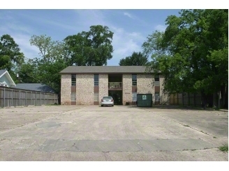 2220 Hazel Ave in Beaumont, TX - Building Photo