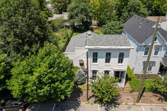 1623 Story Ave in Louisville, KY - Building Photo - Building Photo