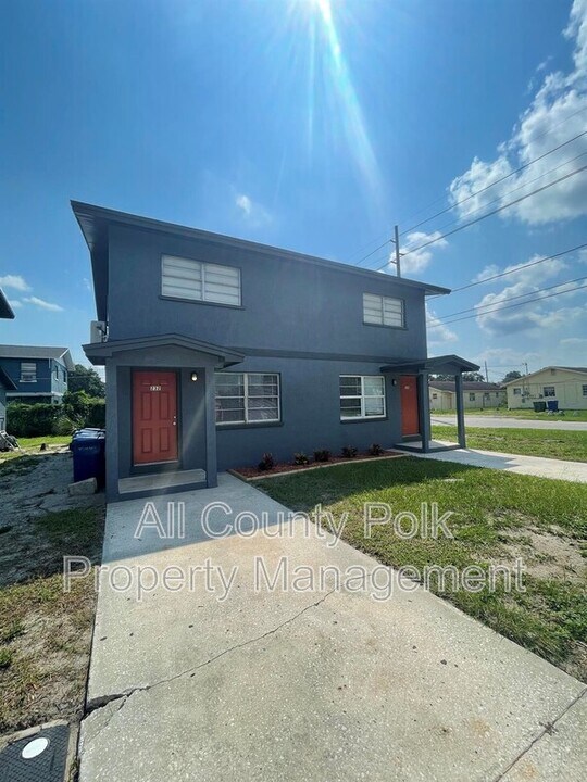 232 Ave Q NW in Winter Haven, FL - Building Photo