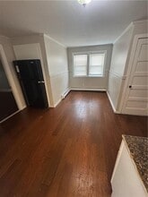 133 Cleveland St in Providence, RI - Building Photo - Building Photo