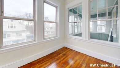 231 Corey Rd, Unit 2 in Boston, MA - Foto de edificio - Building Photo