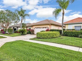 7100 Falcons Glen Blvd in Naples, FL - Building Photo