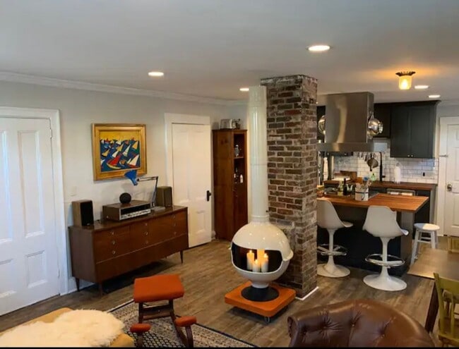 136 Clark St in Portland, ME - Building Photo - Building Photo