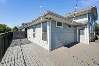 2205 Capulet St in Austin, TX - Building Photo - Building Photo