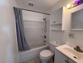 1607 S Mack Smith Rd in Chattanooga, TN - Building Photo - Building Photo